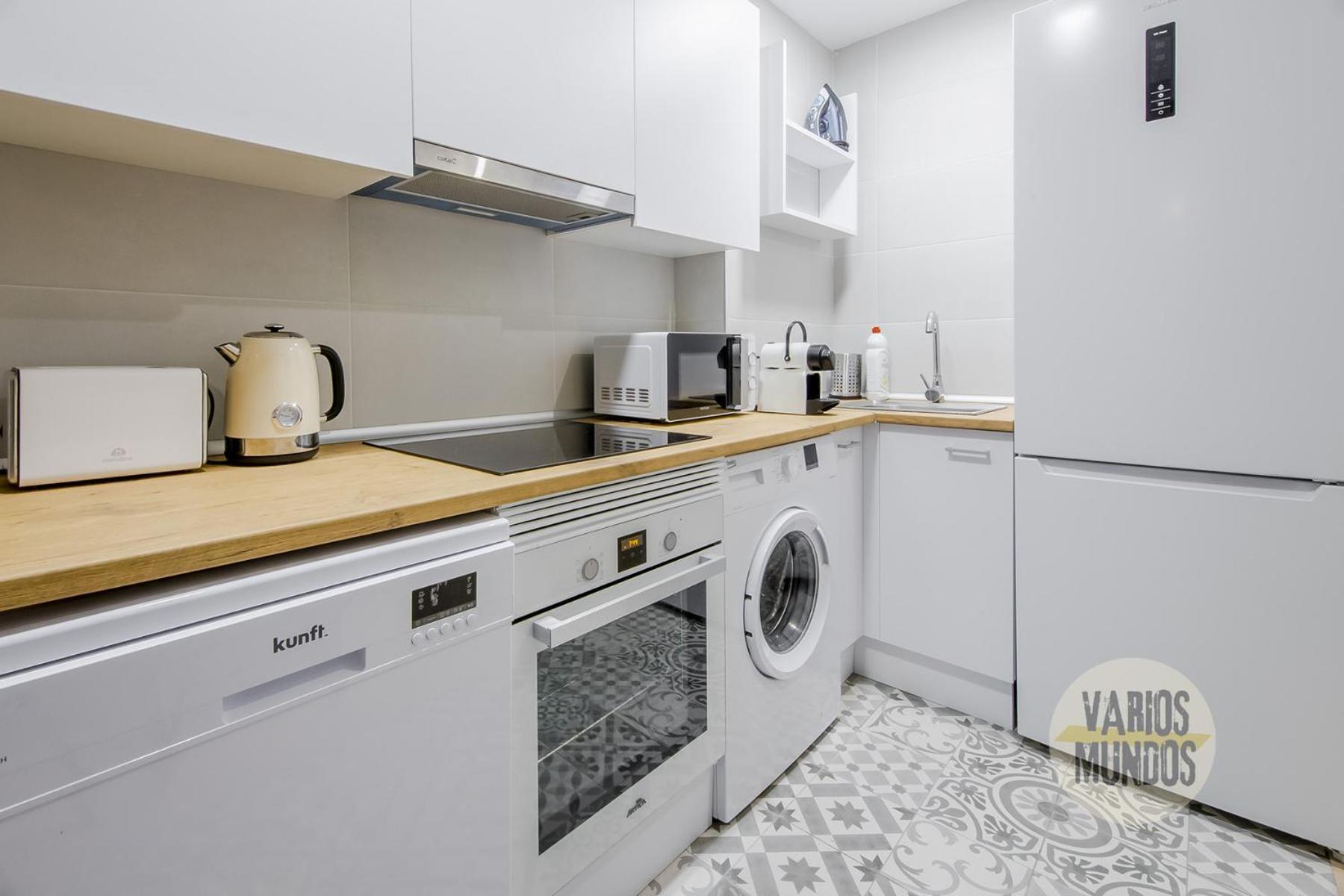 Cool Apt Para 9Pax En Plena Plaza De Chueca Madrid Exterior photo